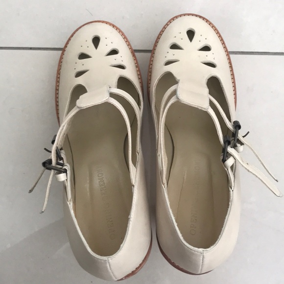 Opening ceremony high heel - Picture 4 of 5